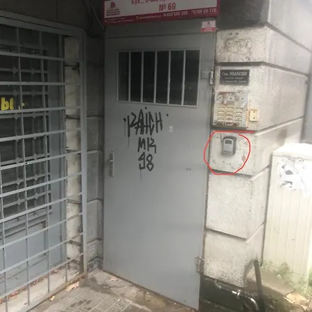 A&k Cozy Art 2 דירה וארנה