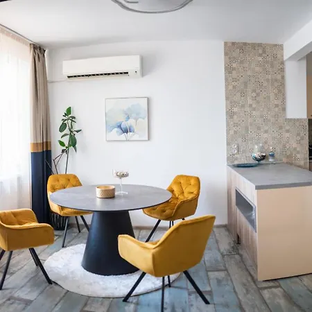 A&k Cozy Art 2 דירה