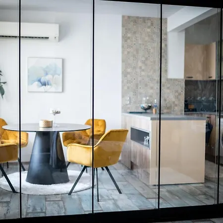 Apartment A&k Cozy Art 2 Varna